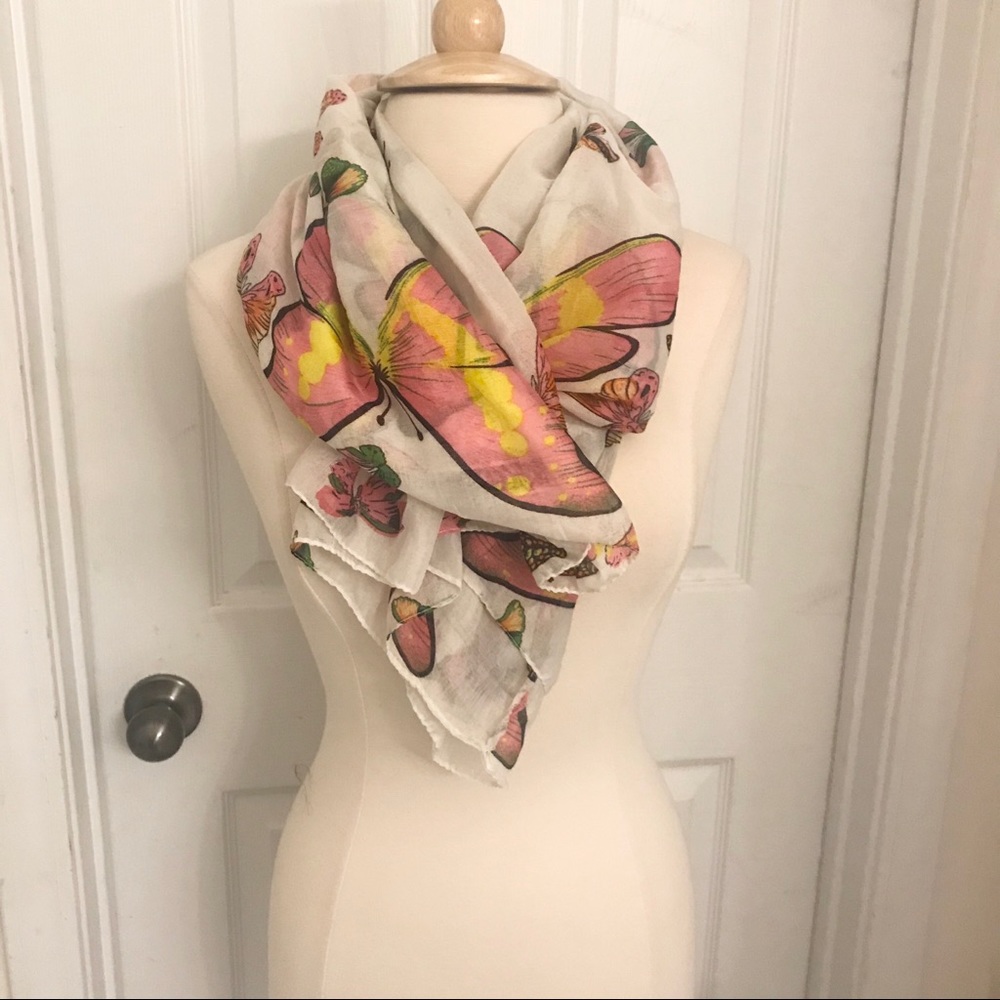 Butterfly Scarf - Picture 4 of 6